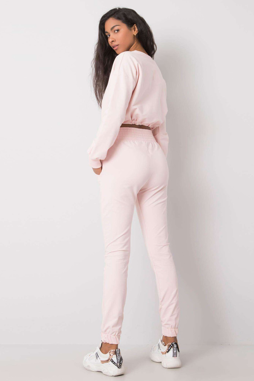 Gaiši rozā ikdienas komplekts Laila... Gaiši rozā ikdienas komplekts Laila...