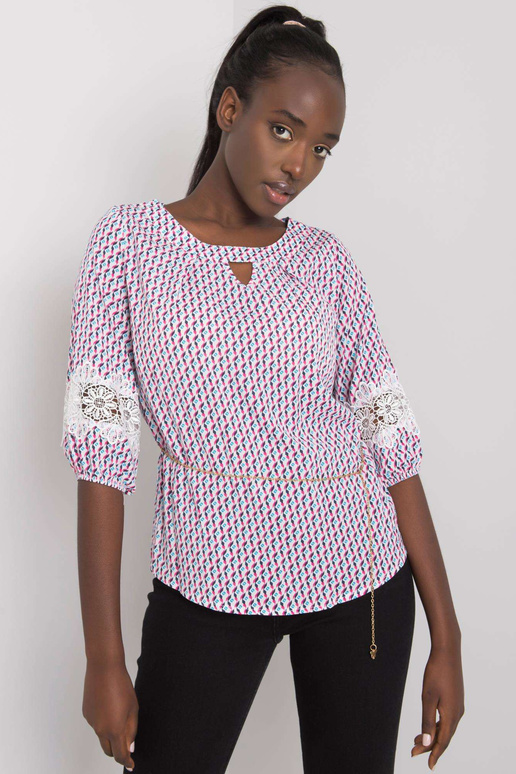 Balta un rozā blūze ar Jazmin rakstiem