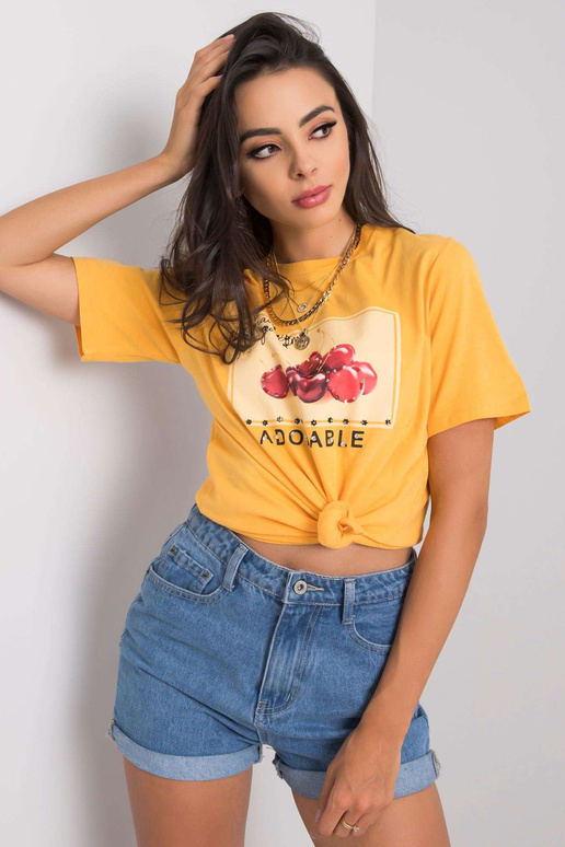 Gaiši oranžs t-krekls ar Ramira...