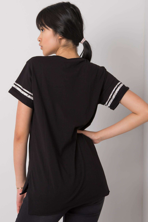 Melns T-krekls ar dzintara apdruku