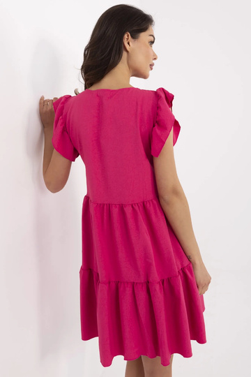 Rozā ikdienas kleita...