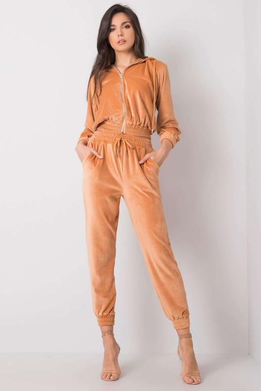 Kamieļu velūra komplekts Maddalena