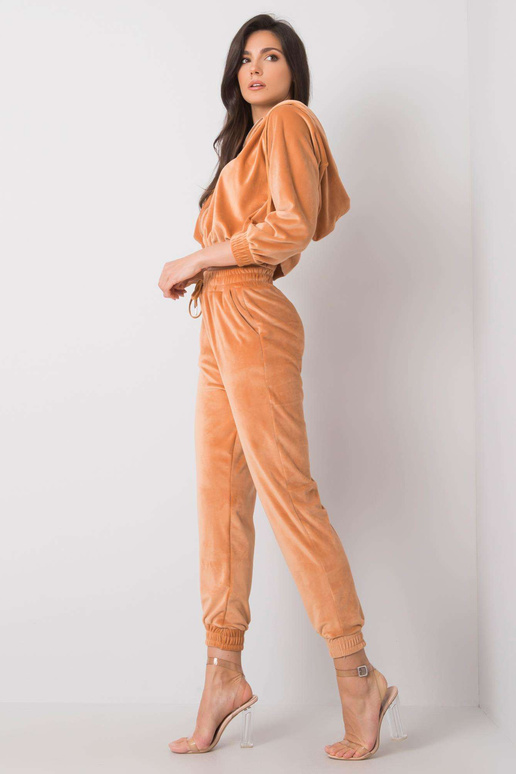 Kamieļu velūra komplekts Maddalena