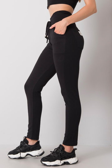 Melnas Mavia treniņbikses