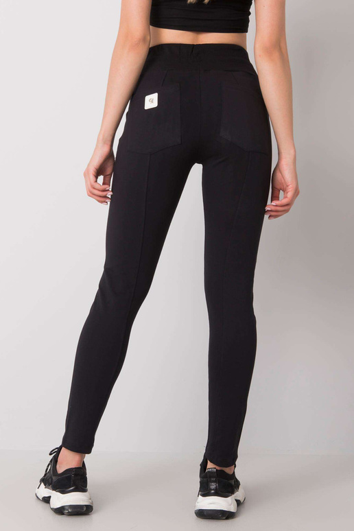 Melnas Mavia treniņbikses