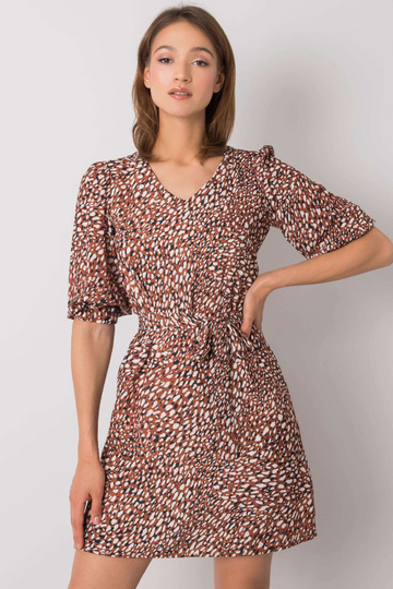 Brūna kleita ar Jianna...