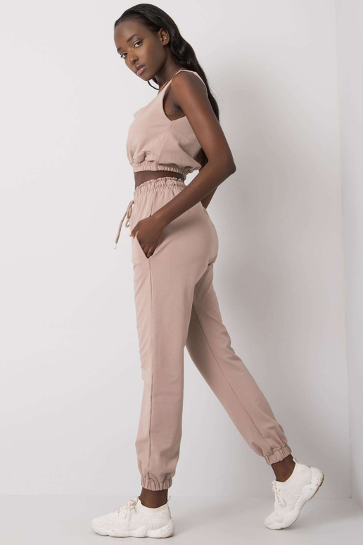 Tumši bēšs treniņtērpa komplekts Irini