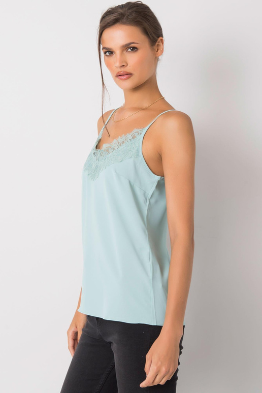 Piparmētru tops ar Alenas mežģīnēm