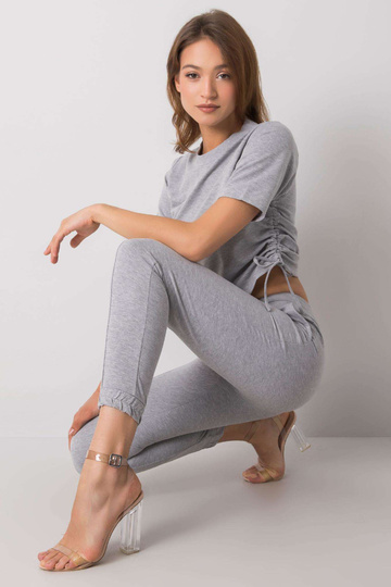 Pelēks ikdienas komplekts... 2