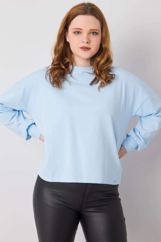 Gaiši zils liela izmēra sporta krekls...