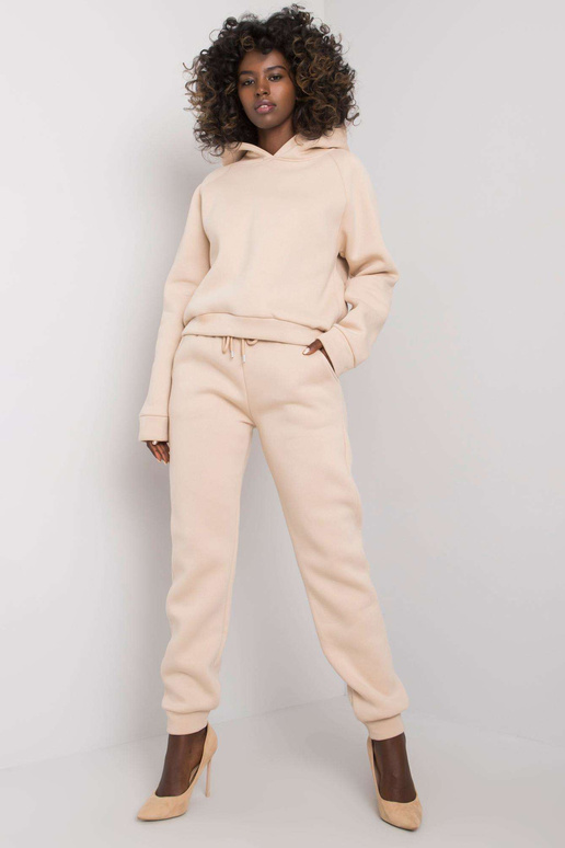 Gaiši bēšs Huguette kokvilnas komplekts