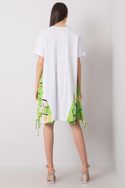 Balta un zaļa kleita ar Ebba uzrakstu