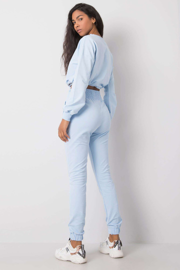 Gaiši zils ikdienas...