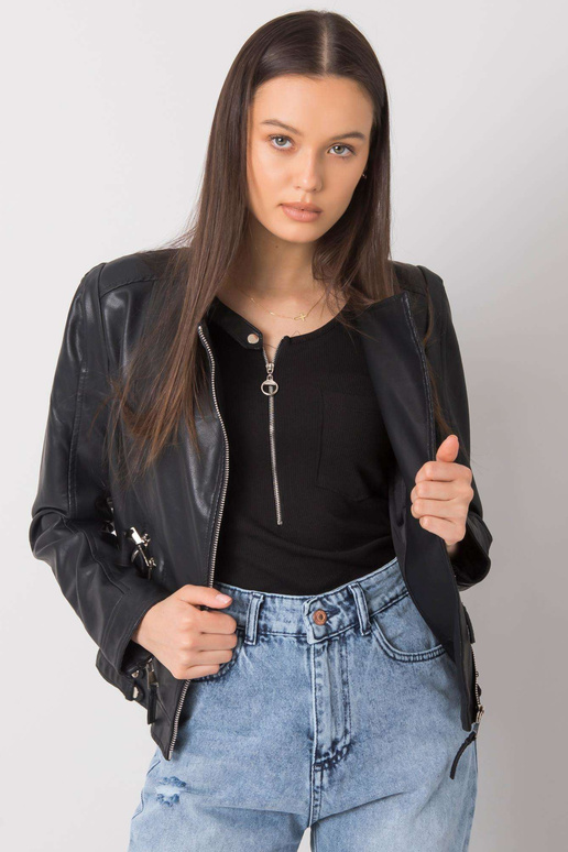 Velma Black Ramone jaka