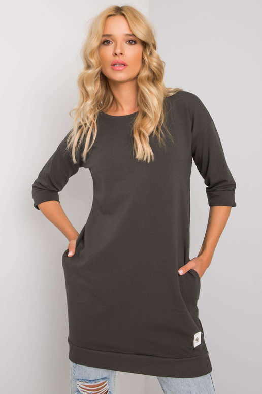 Tumšs haki krāsas džemperis ar Ivetas...