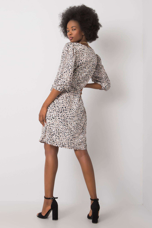 Bēša kleita ar Jianna apdrukām Bēša kleita ar Jianna apdrukām