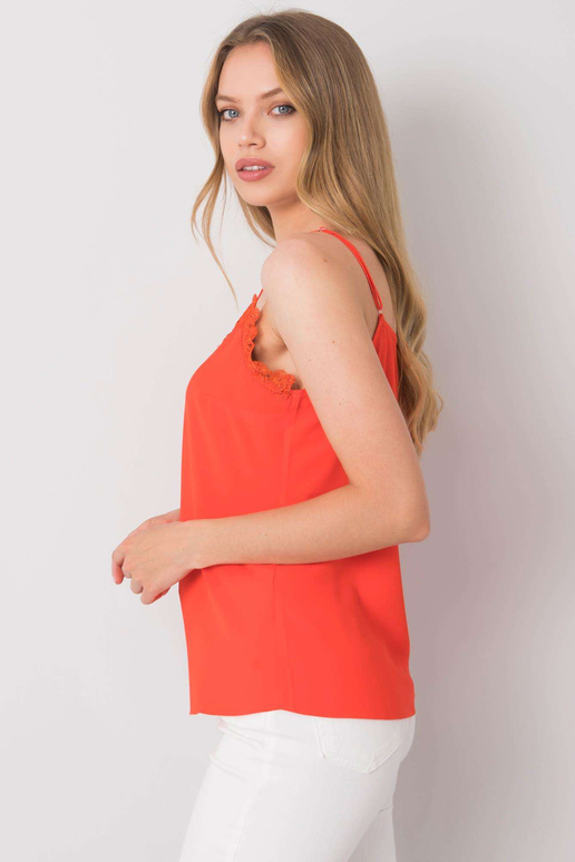 Sarkans tops Jasmine