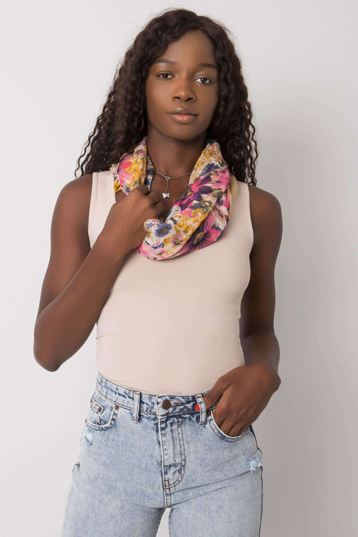 Bēša un tumši zila raksta viskozes...