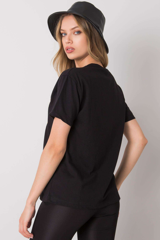 Melns T-krekls ar Gabee apdruku