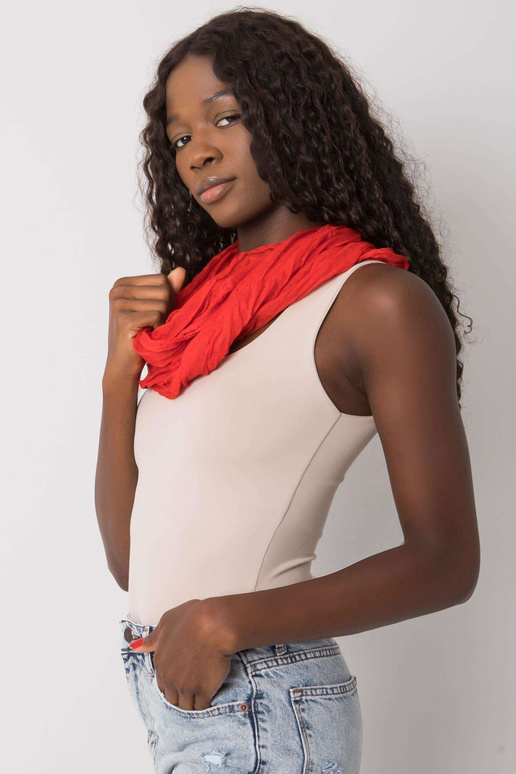 Sarkans un pelēks punktveida slings