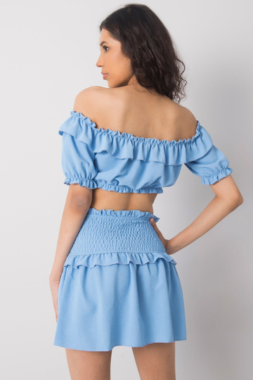 Zils īss topiņš ar volānu... 2