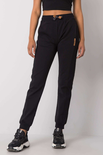 Alivia Melnas sporta bikses