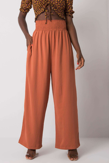 Gaiši brūnas platas bikses... 2