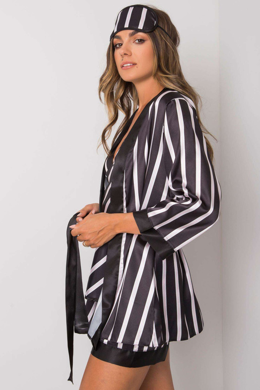 Melns svītrains guļamkomplekts