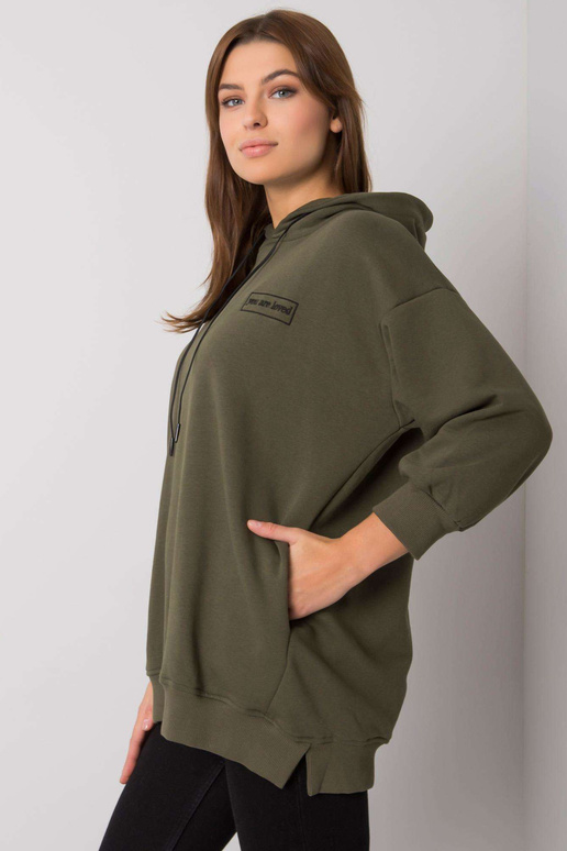 Haki krāsas sporta krekls ar kabatām... Haki krāsas sporta krekls ar kabatām...