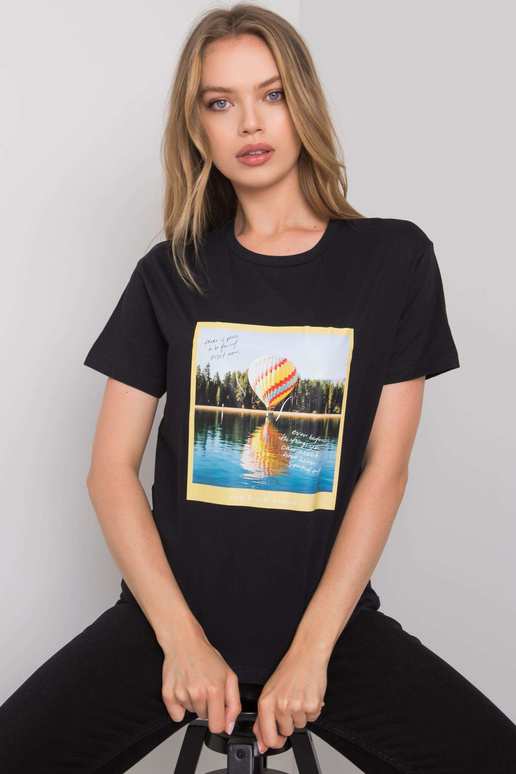 Melns T-krekls ar apdruku Solly