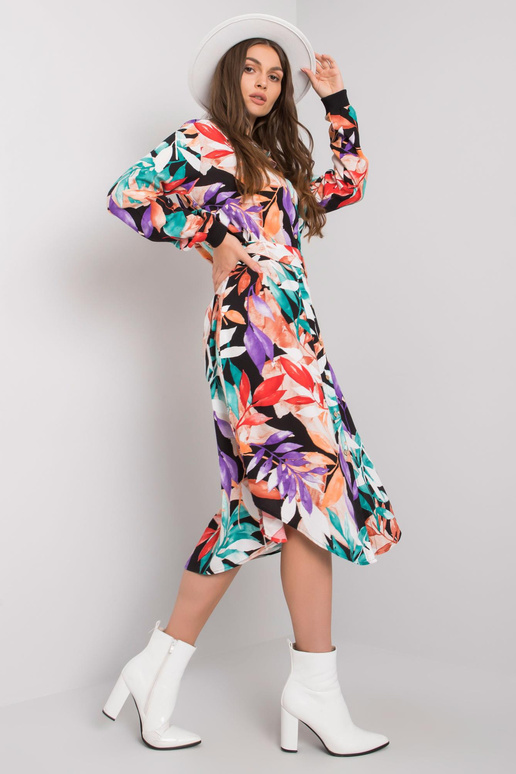 Melna Nahia jostas kleita