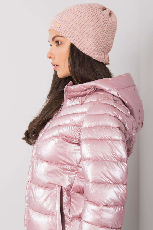 Gaiši rozā sieviešu cepure