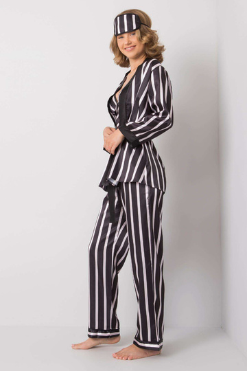 Melns svītrains gultas... 2