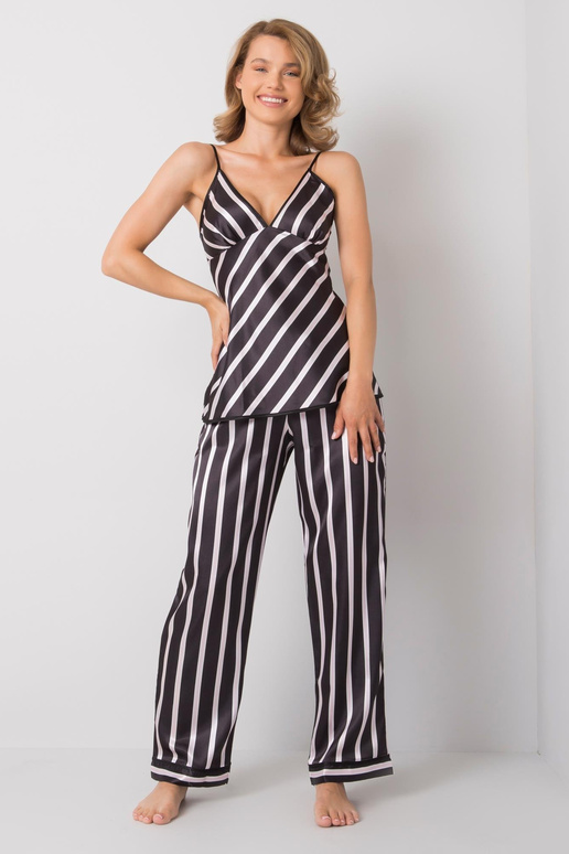 Melns svītrains gultas komplekts