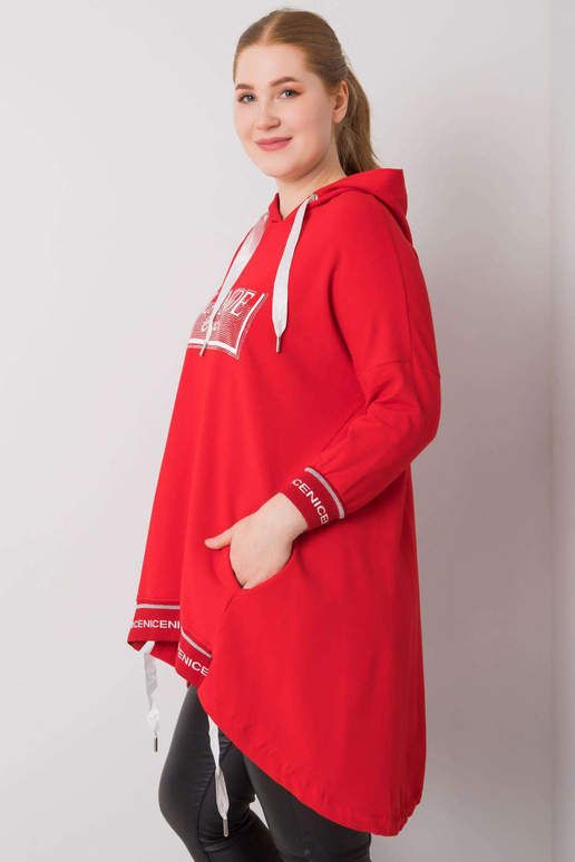 Sarkans sporta krekls ar Belina...