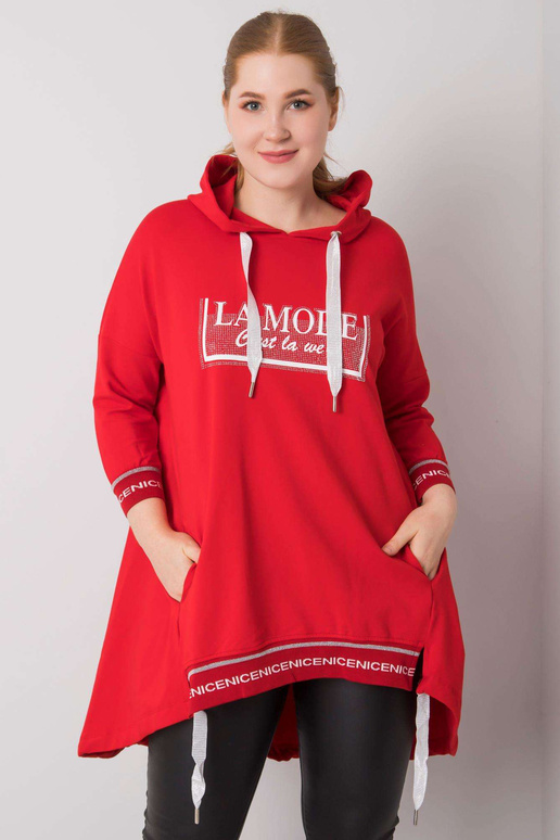 Sarkans sporta krekls ar Belina...