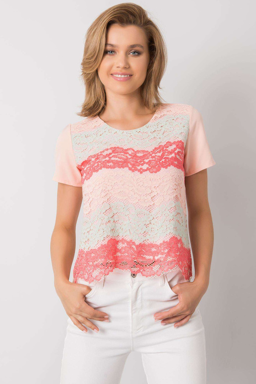 Persiku un koraļļu blūze ar Zahra...