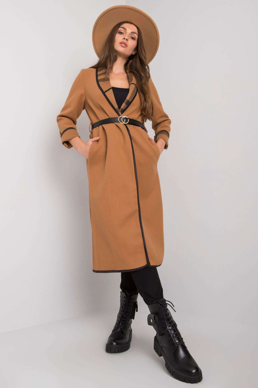 Kamieļa mētelis ar jostu Annis