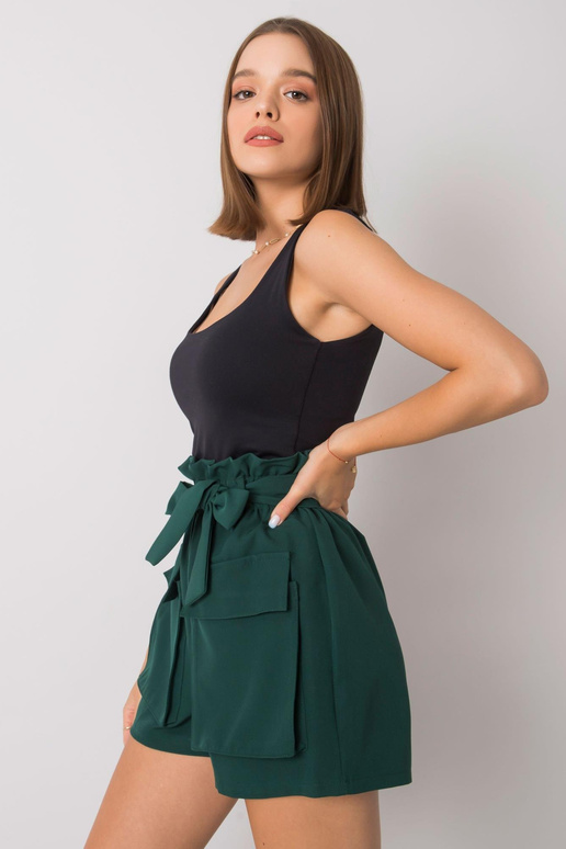 Tumši zaļi šorti ar kabatām Destinee