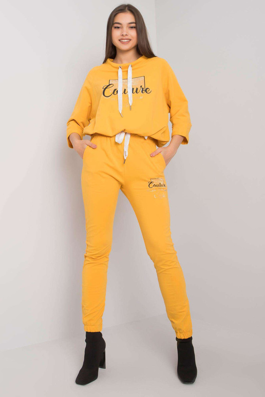 Tumši dzeltens komplekts ar Martille...