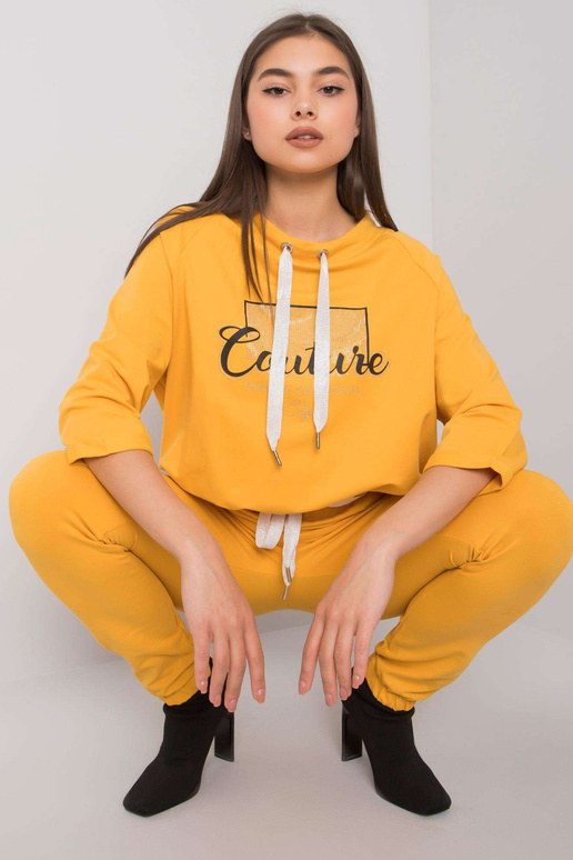 Tumši dzeltens komplekts ar Martille...