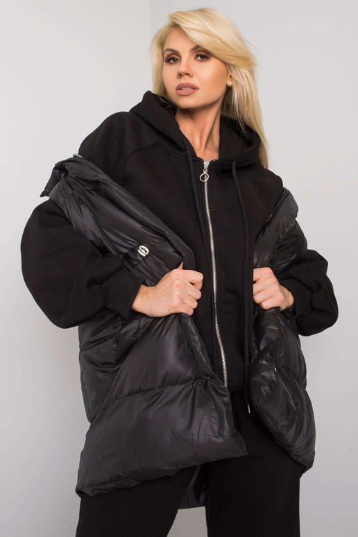 Melns trīsdaļīgs komplekts ar Abigail...