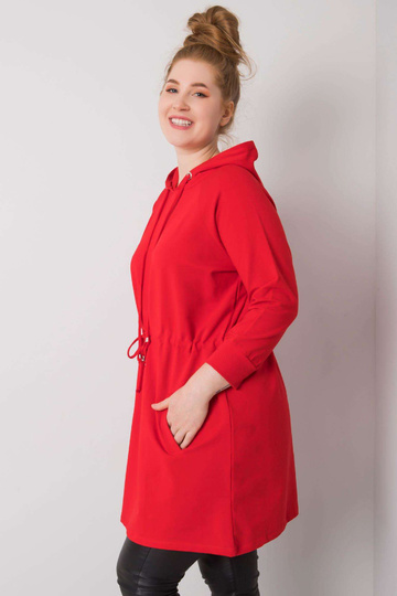 Norina Red liela izmēra kapuce
