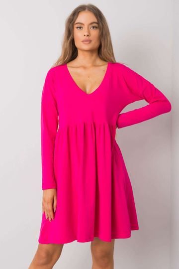 Fuksijas krāsas kleita...