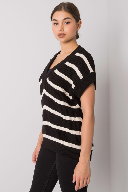 Melna un krēmkrāsas Joselita...