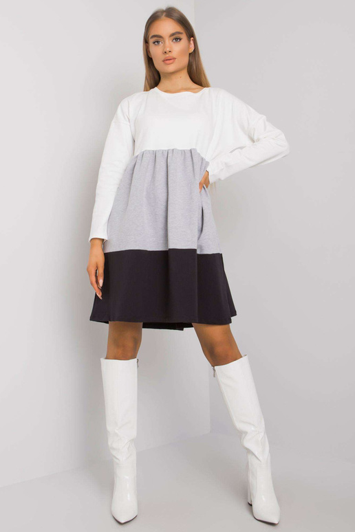 Ekrūpelēka kokvilnas kleita ar garām...