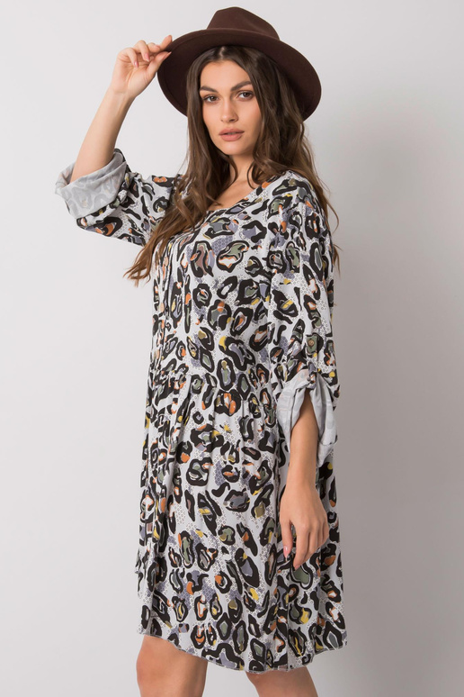 Earlene gaiši pelēka viskozes kleita Earlene gaiši pelēka viskozes kleita