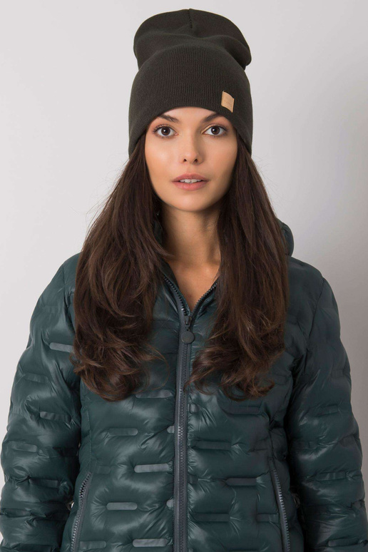 Khaki krāsas sieviešu beanie cepure