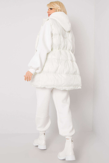 Ecru trīsdaļīgs komplekts...