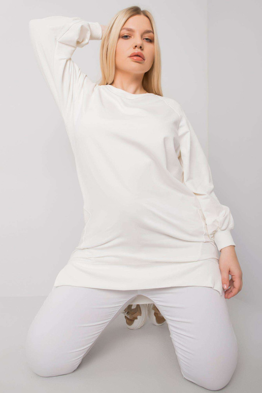 Ecru gluds plus izmēra sporta krekls...